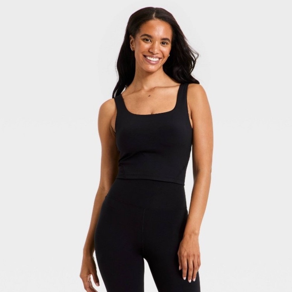 All in Motion Black Seamless Crop Tank Top Square Neck Ribbed Size Medium NEW